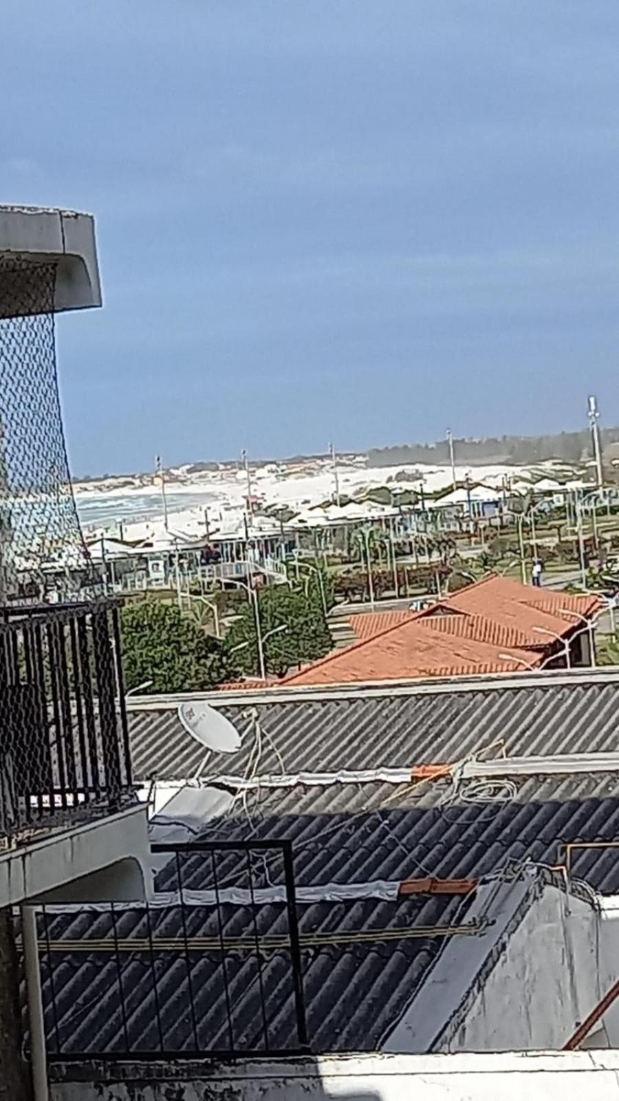 A 50M Da Praia Do Forte Em Cabo Frio Bagian luar foto